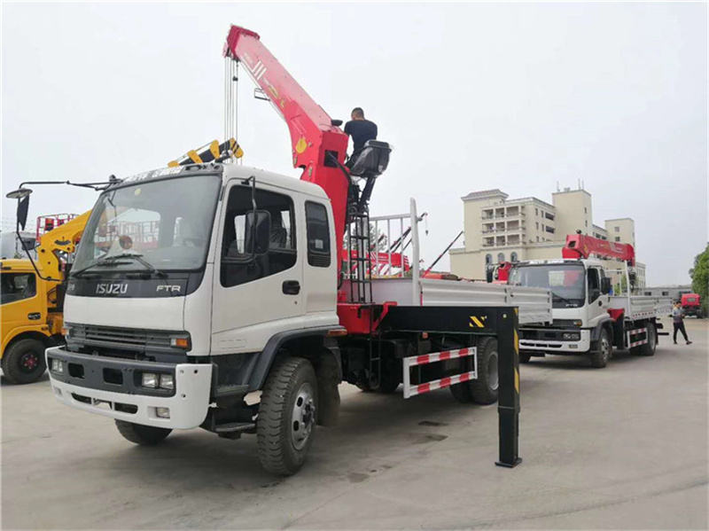 Used 4x2 ISUZU 10 tons Trucks Mounted Crane