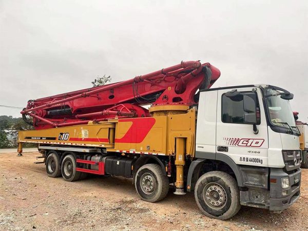 Used Sany 47m Truck Mounted Concrete Pump