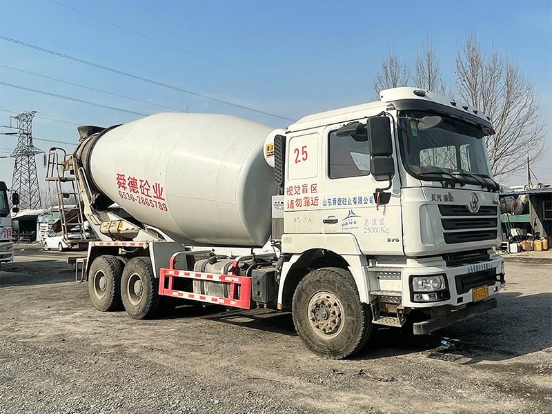 Used Shacman Concrete Mixer Truck